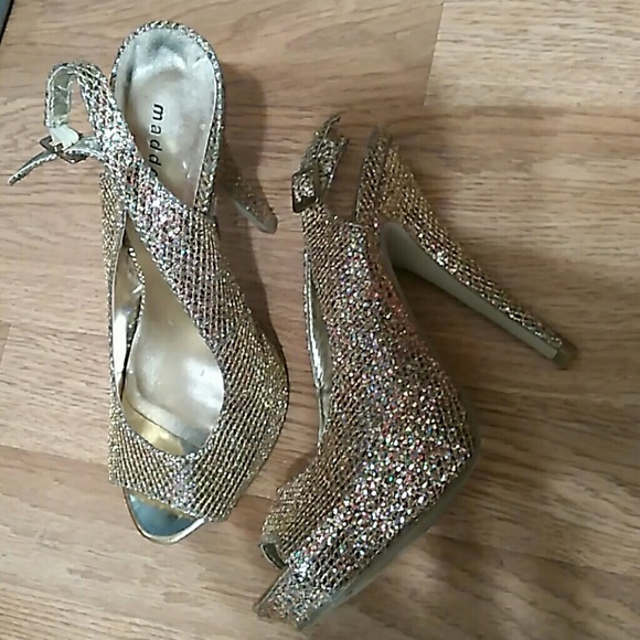 Heels - Picture 2 of 5